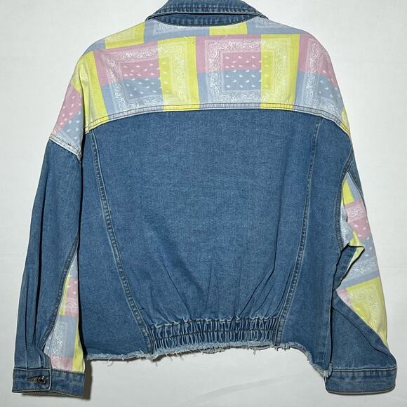 True Vintage 80’s Davi & Dani Patchwork Bandana  Jean Jacket Women’s Size S - Picture 2 of 13